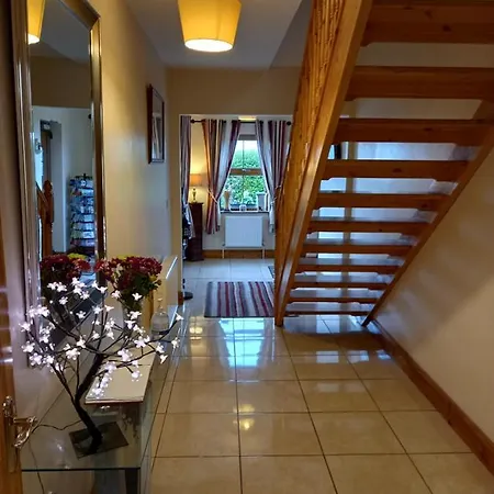 Bed & Breakfast A New U Country Clynacartan