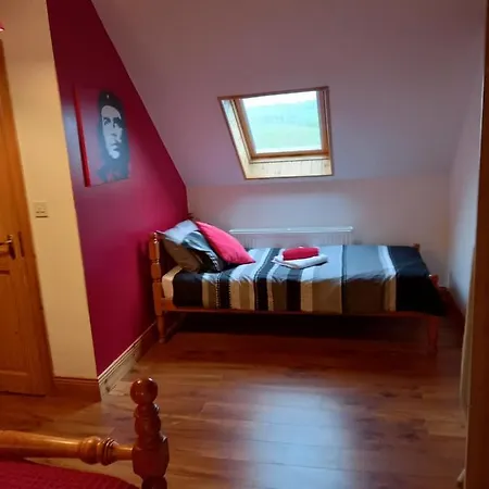 Bed & Breakfast A New U Country Clynacartan