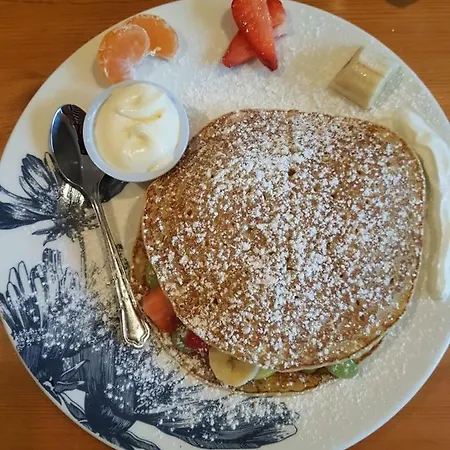 A New U Country 住宿加早餐酒店 Clynacartan