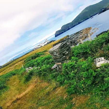 Bed & Breakfast A New U Country Clynacartan