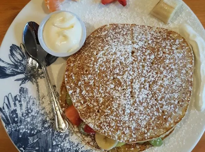 A New U Country Bed & Breakfast Clynacartan