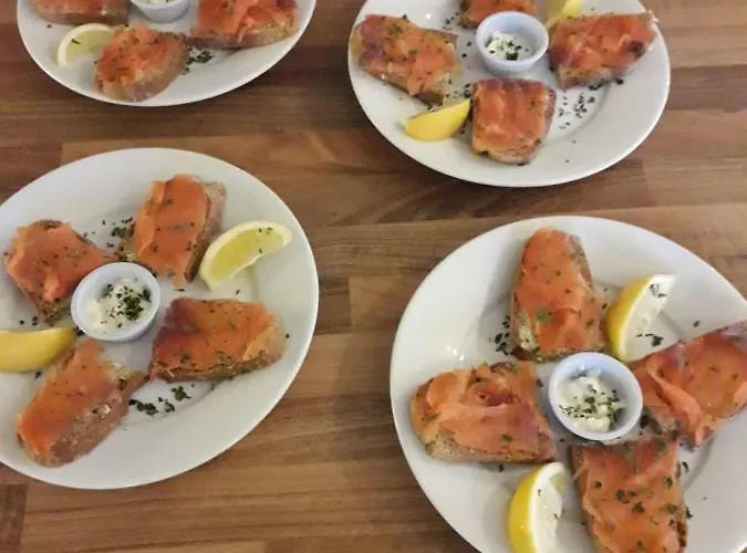 A New U Country Bed & Breakfast