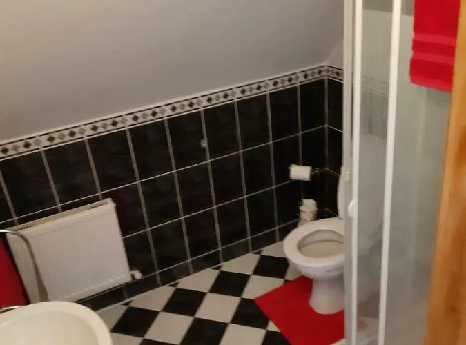 Bed & Breakfast A New U Country Clynacartan