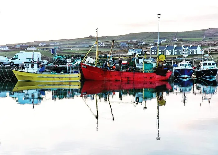 A New U Country Bed & Breakfast Clynacartan